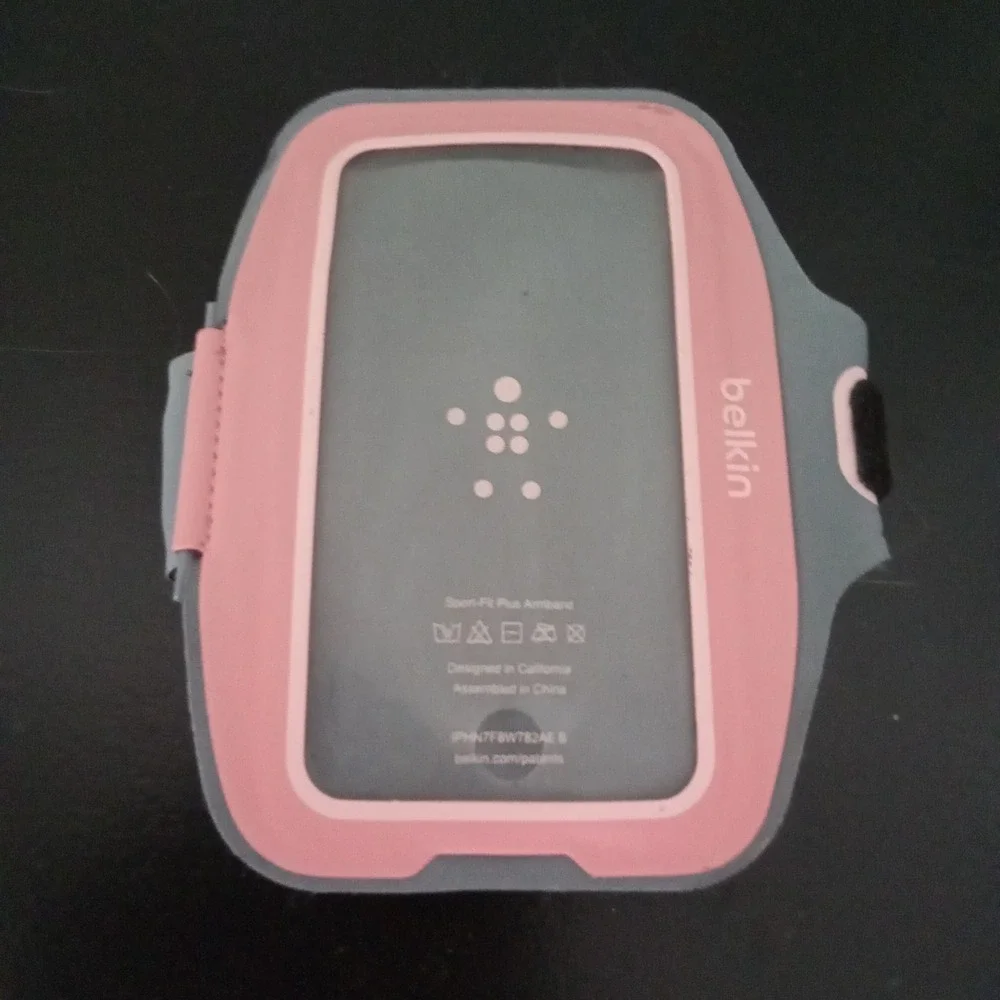 Belkin Sport-Fit Plus Armband iPhone 7 8 Case Gray Pink Running Workout Fitness